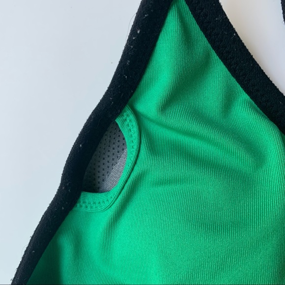 Nike Sports Bra - Picture 4 of 5